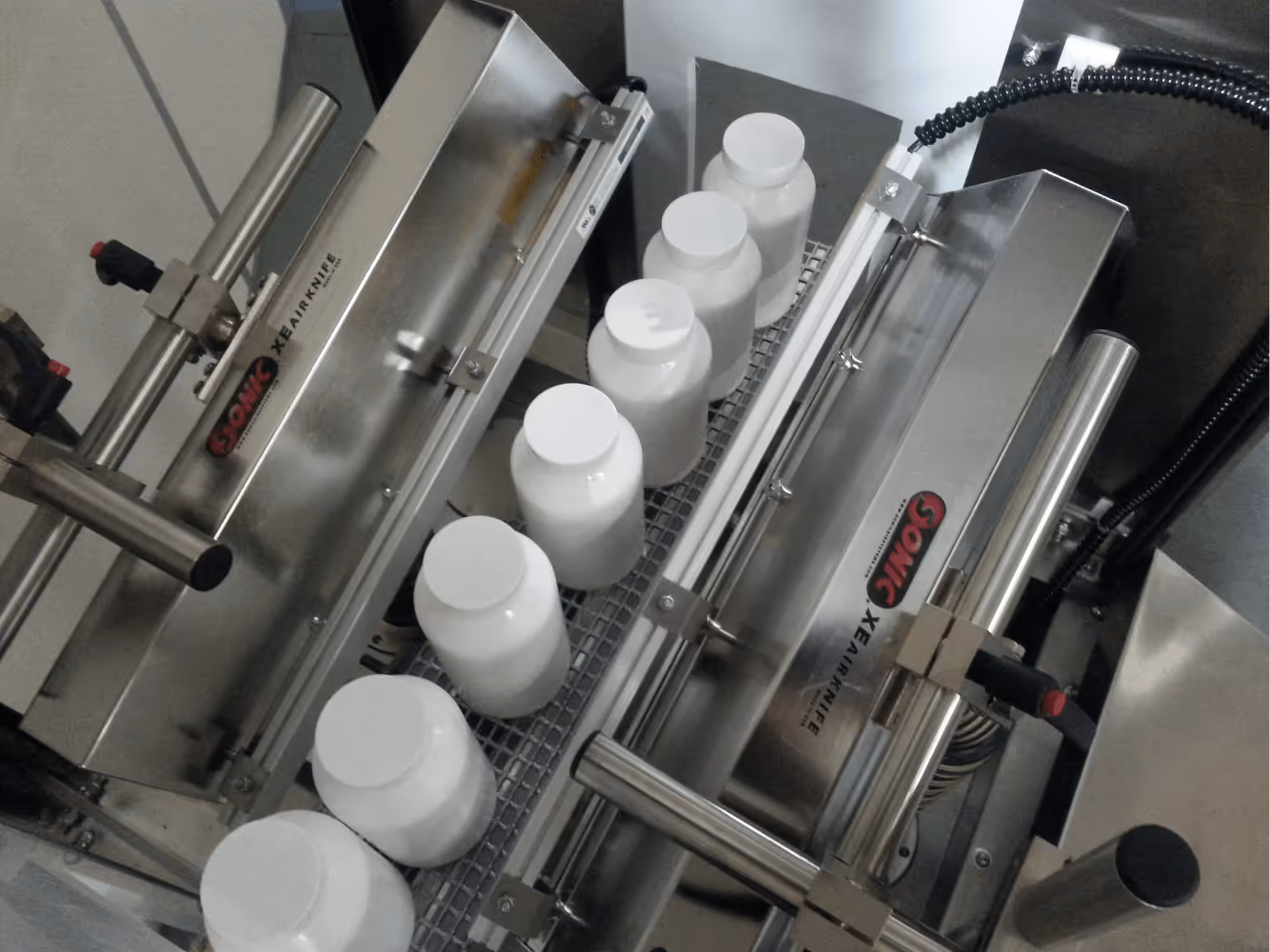 Sonic Air Systems air knife system for industrial drying and blow-off.